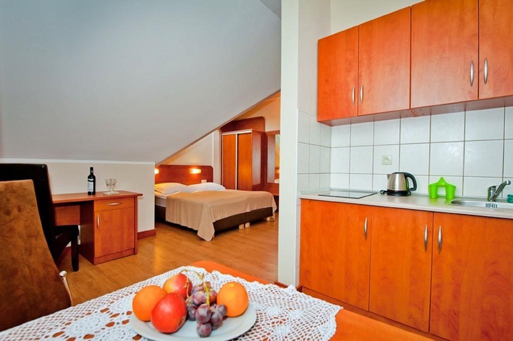 HL Łebski Apartamenty Leba Ruang foto